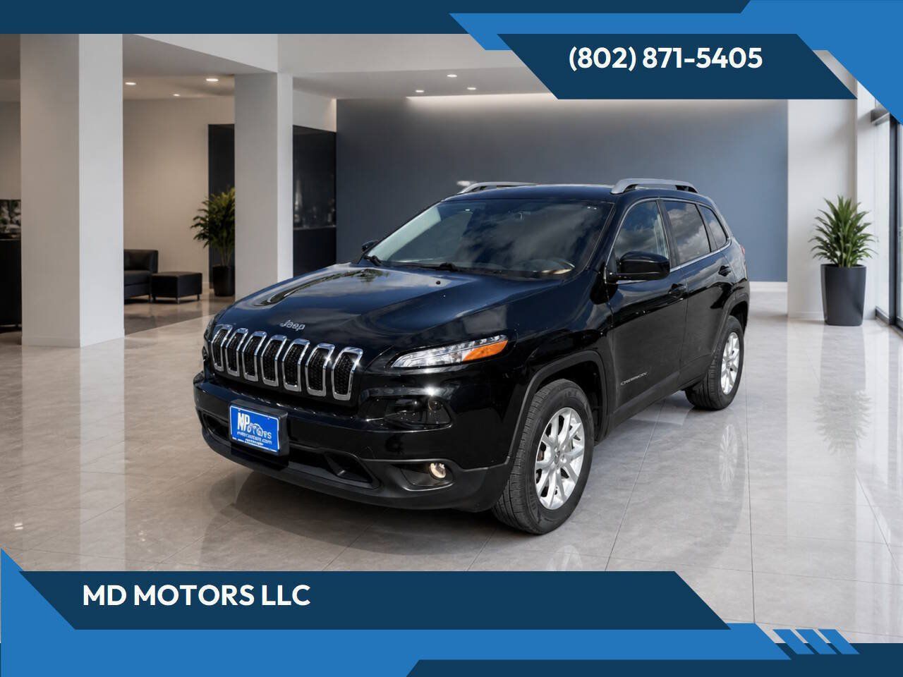Used 2016 Jeep Cherokee Latitude w/ Cold Weather Group AWD/4WD image 1