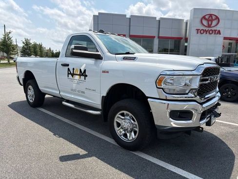 Used 2022 RAM 2500 Tradesman AWD/4WD image 1