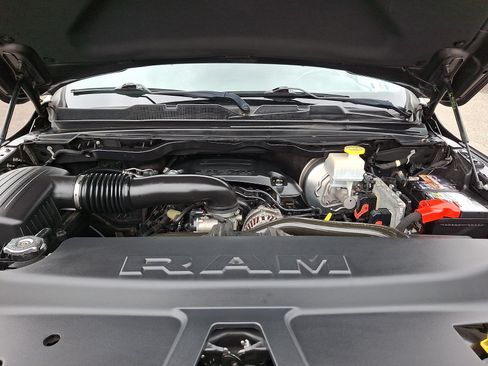 Used 2020 RAM 1500 Big Horn AWD/4WD image 29