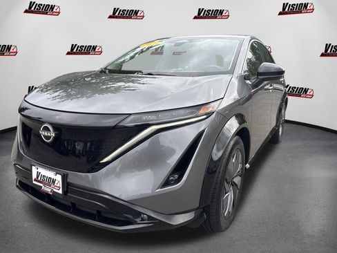 Used 2023 Nissan Ariya FWD image 1