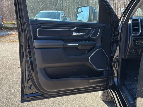 Used 2022 RAM 1500 Laramie image 12