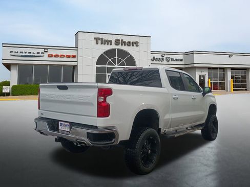 Used 2022 Chevrolet Silverado 1500 LT image 6