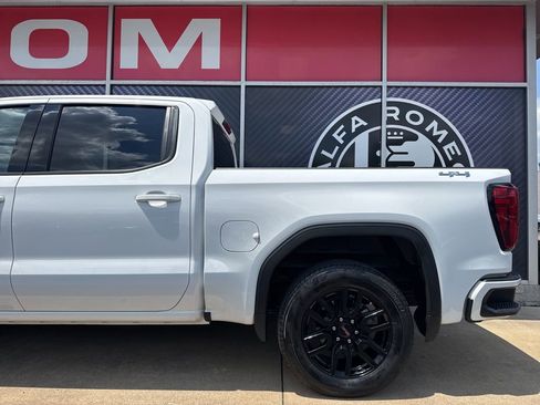 Used 2024 GMC Sierra 1500 Elevation AWD/4WD image 14