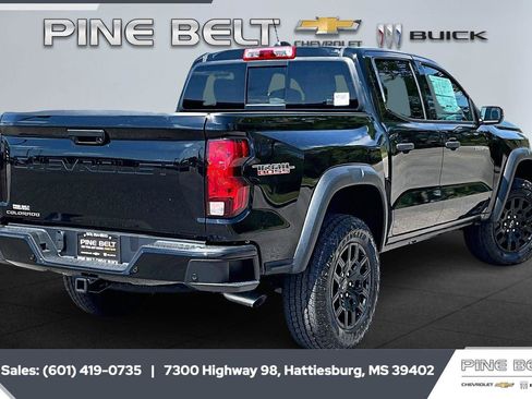 New 2026 Chevrolet Colorado Trail Boss AWD/4WD image 12