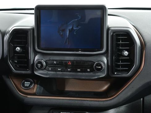 Used 2021 Ford Bronco Sport Outer Banks image 9