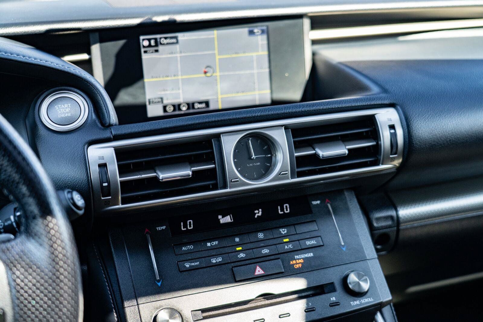 Used 2016 Lexus IS 300 AWD image 16