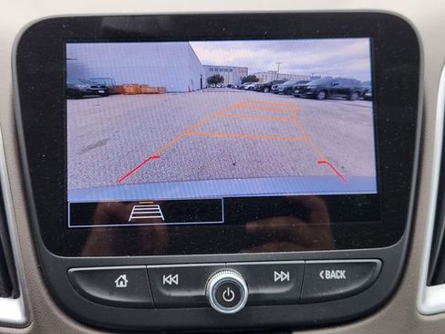 Used 2023 Chevrolet Malibu LS FWD image 15