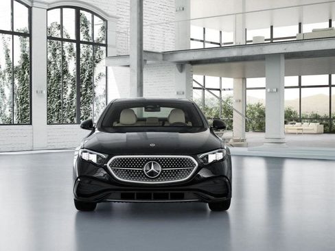 New 2026 Mercedes-Benz E 450 4MATIC Sedan image 7