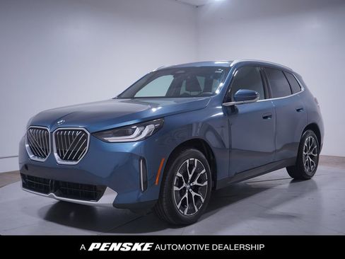 Used 2025 BMW X3 xDrive30i image 1