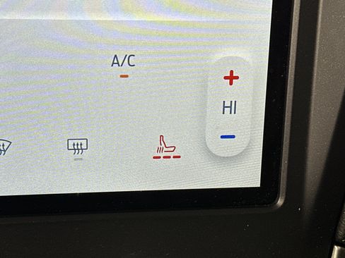 Used 2022 Ford Edge SEL w/ Convenience Package image 26