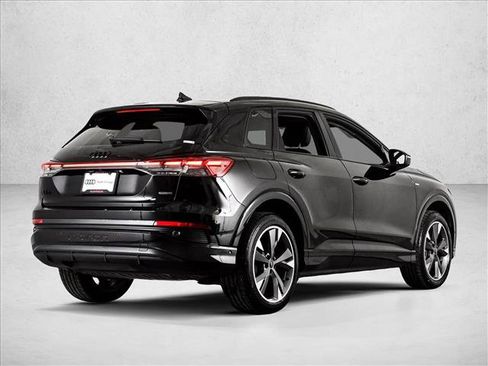 Used 2023 Audi Q4 e-tron Premium Plus w/ Premium Plus AWD/4WD image 5