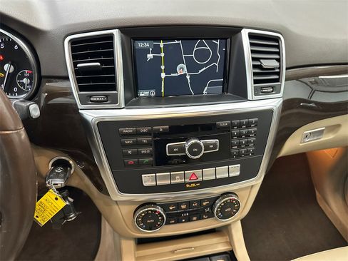 Used 2015 Mercedes-Benz ML 350 2WD image 30