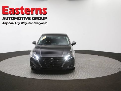 Used 2024 Nissan Altima 2.5 SV FWD image 52