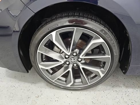 Used 2021 Toyota Corolla SE w/ SE Premium Package FWD image 10