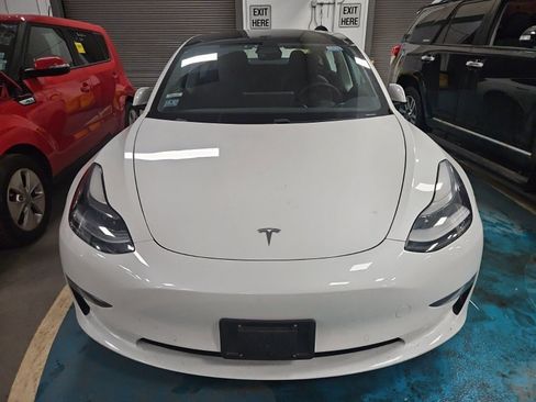 Used 2021 Tesla Model 3 Long Range image 25