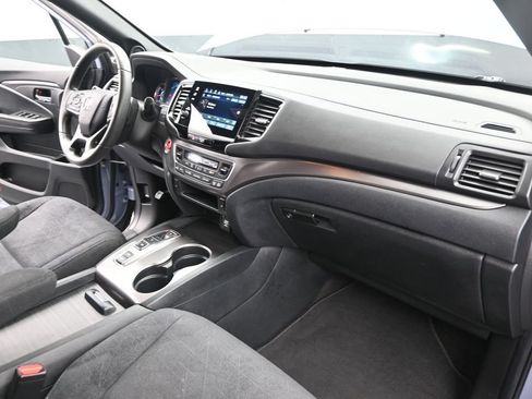 Used 2022 Honda Pilot Sport image 28