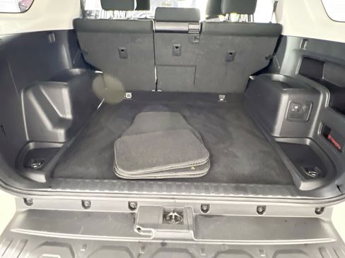 Used 2023 Toyota 4Runner TRD Off-Road image 23