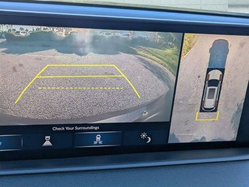 Used 2022 Acura MDX SH-AWD w/ Advance Package image 11