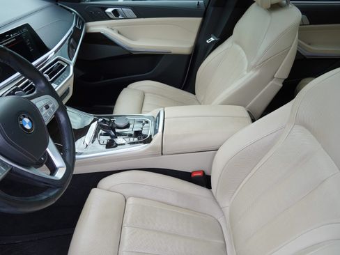 Used 2021 BMW X7 xDrive40i w/ Premium Package AWD/4WD image 12