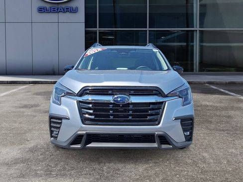 Used 2024 Subaru Ascent Limited w/ Technology Package image 2