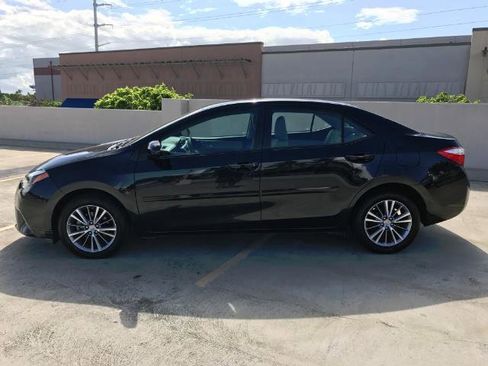 Used 2014 Toyota Corolla LE image 2