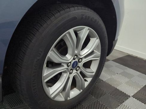 Used 2019 Ford Edge Titanium w/ Equipment Group 301A AWD/4WD image 35