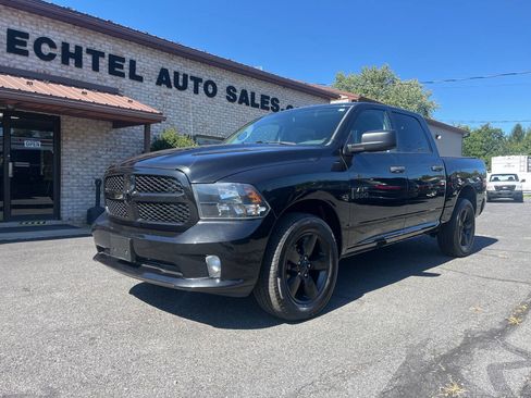 Used 2015 RAM 1500 Express AWD/4WD image 2