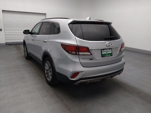 Used 2019 Hyundai Santa Fe XL SE FWD image 5
