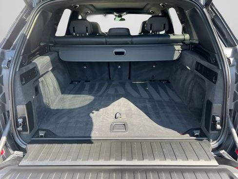 Used 2022 BMW X5 M50i w/ Executive Package image 23