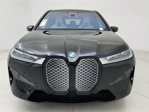 Used 2024 BMW iX xDrive50 w/ Premium Package image 2