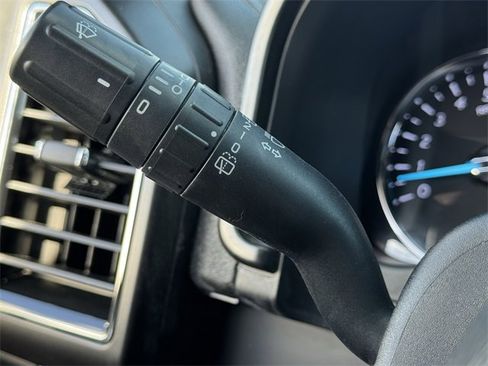 Used 2018 Ford Expedition Limited w/ Equipment Group 301A image 24