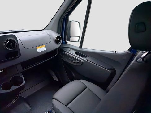 New 2026 Mercedes-Benz Sprinter 144 Cargo image 24