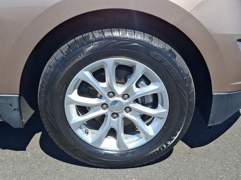 Used 2018 Chevrolet Equinox LS FWD image 8