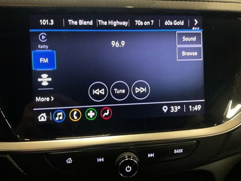 Used 2022 Buick Encore GX Select w/ Experience Buick Package image 19