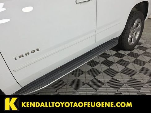 Used 2016 Chevrolet Tahoe LTZ AWD/4WD image 9