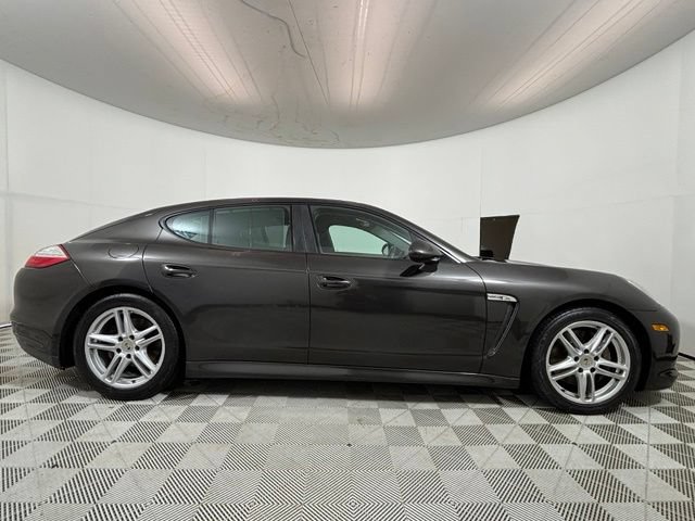 Used 2012 Porsche Panamera 4 AWD/4WD image 8
