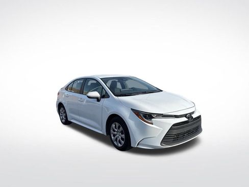 Certified 2024 Toyota Corolla LE image 7