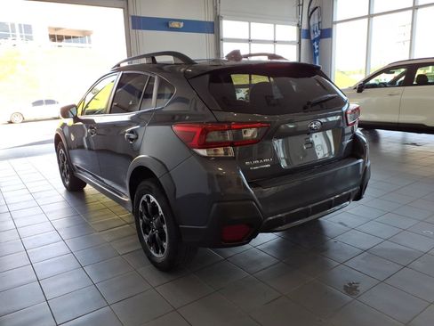Certified 2022 Subaru Crosstrek 2.0i Premium w/ Moonroof Package AWD/4WD image 7