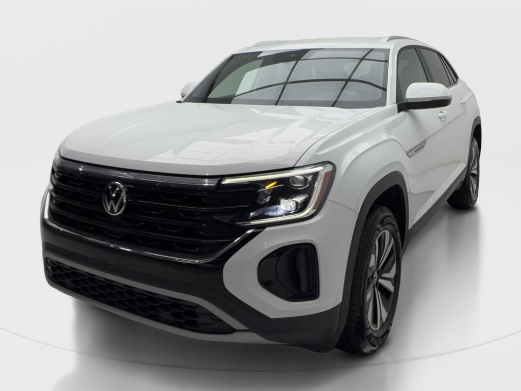 Used 2024 Volkswagen Atlas Cross Sport SE FWD image 5