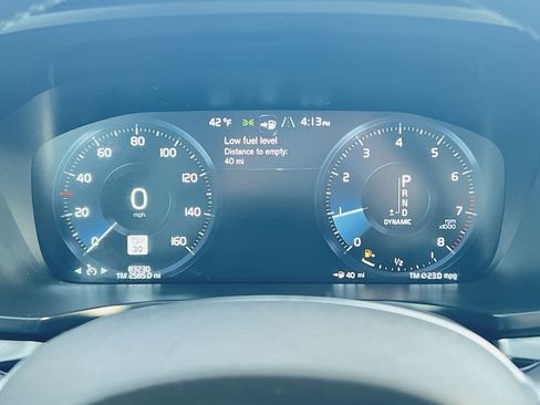 Used 2020 Volvo S60 T6 Momentum w/ Protection Package Premier image 17