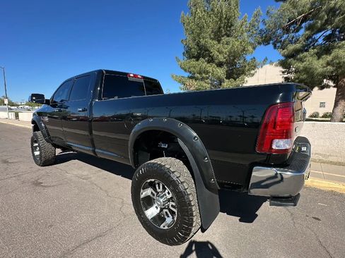 Used 2014 RAM 2500 Laramie w/ Convenience Group image 2