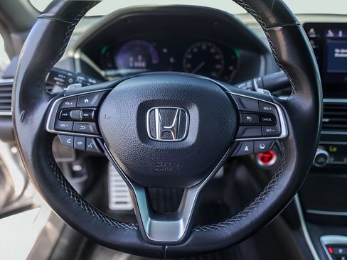 Used 2022 Honda Accord Sport image 13