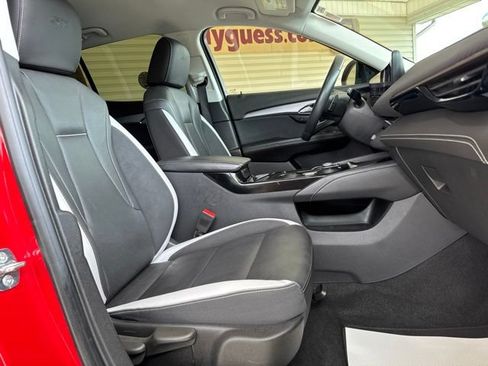 Used 2025 Buick Envision Sport Touring AWD/4WD image 27