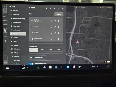 Used 2021 Tesla Model S Plaid image 29