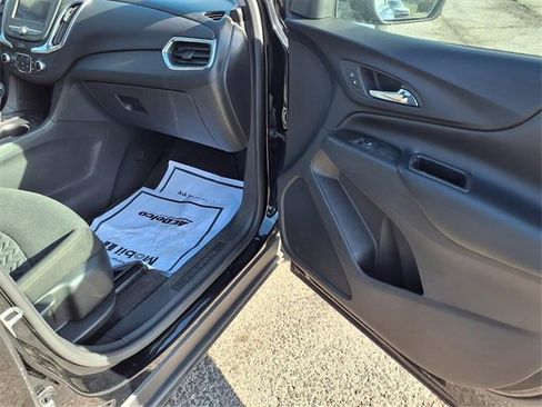 Used 2022 Chevrolet Equinox LT image 87