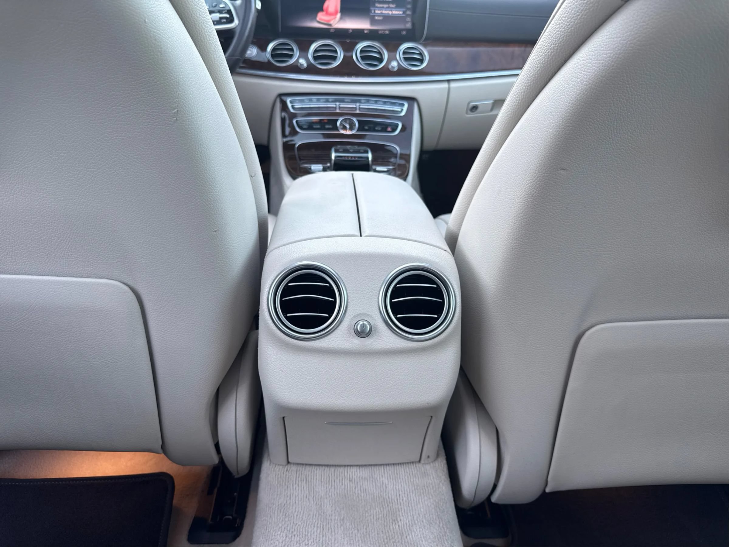 Used 2019 Mercedes-Benz E 450 4MATIC Wagon image 39