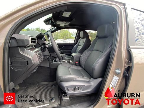 Certified 2026 Toyota Tacoma TRD Off-Road w/ TRD Off Road Premium Package AWD/4WD image 33
