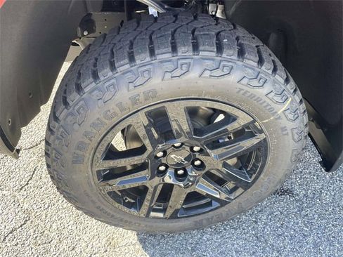 New 2026 Chevrolet Silverado 1500 LT Trail Boss w/ LT Trail Boss Premium Package image 9