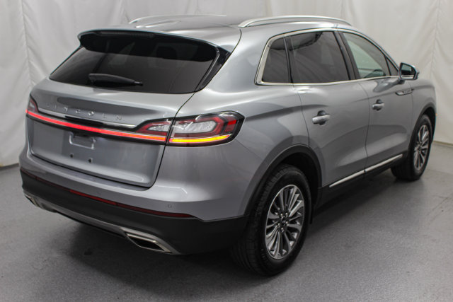 Used 2023 Lincoln Nautilus AWD w/ Premium Package image 10