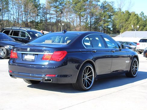 Used 2012 BMW 740i image 7